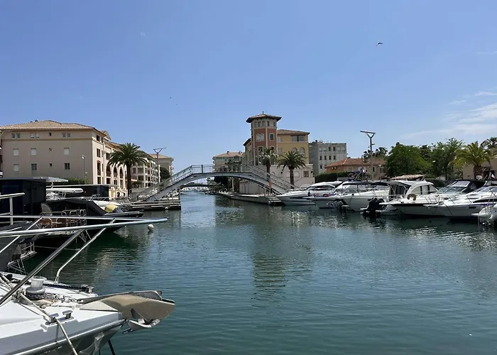 Appartement Fs140-c604 Appt 2 Pieces Mezzanine 5 Personnes Fréjus